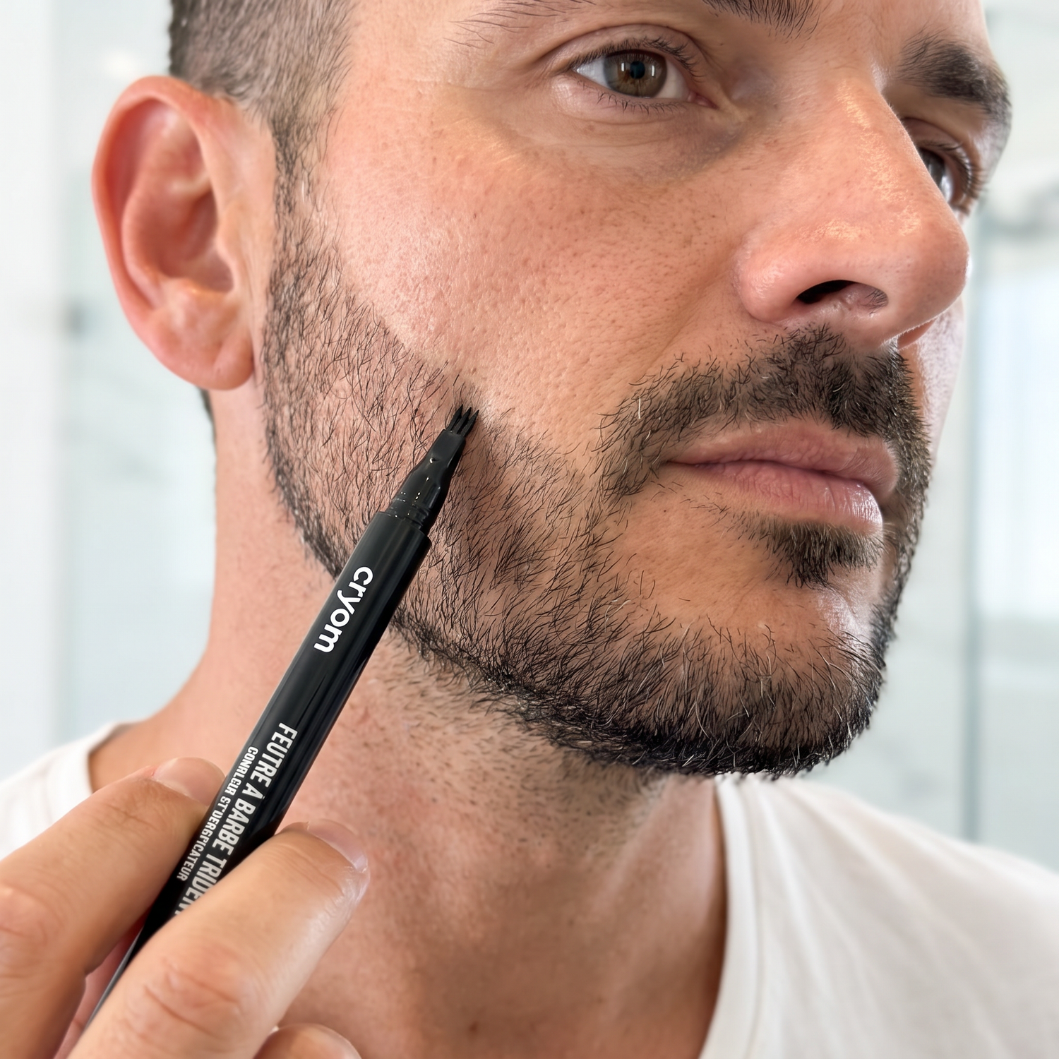 Crayon et feutre TRIDENT à barbe