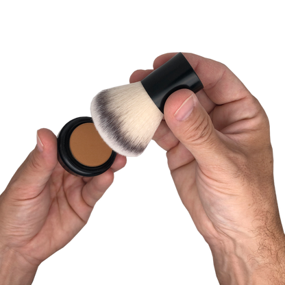 Applicateur KABUKI (blanc) pour correcteurs poudres compactes